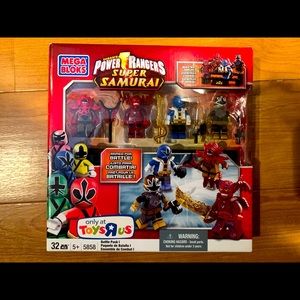 NIB Vintage Mega Bloks Power Rangers Super Samurai Figures - RARE